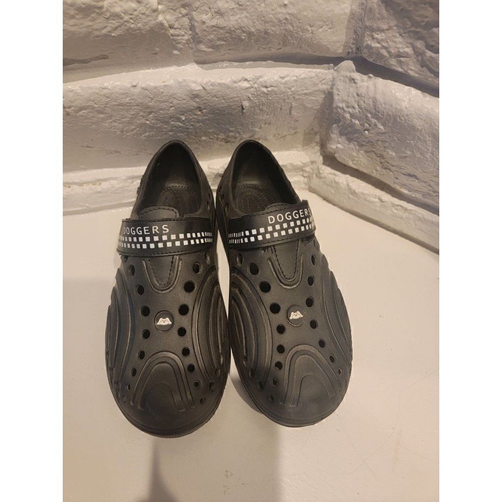 Doggers Black gardening Slip On Shoes women's size 6